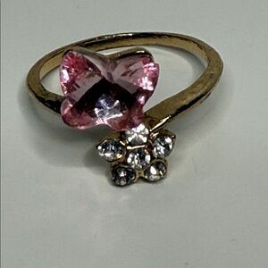 Adorable Pink Butterfly & Rhinestone flower Gold tone fashion Ring